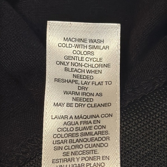 Chico's The Ultimate Fit Black Ponte Wide-Leg Crop Pants Size M/8 - Picture 13 of 15